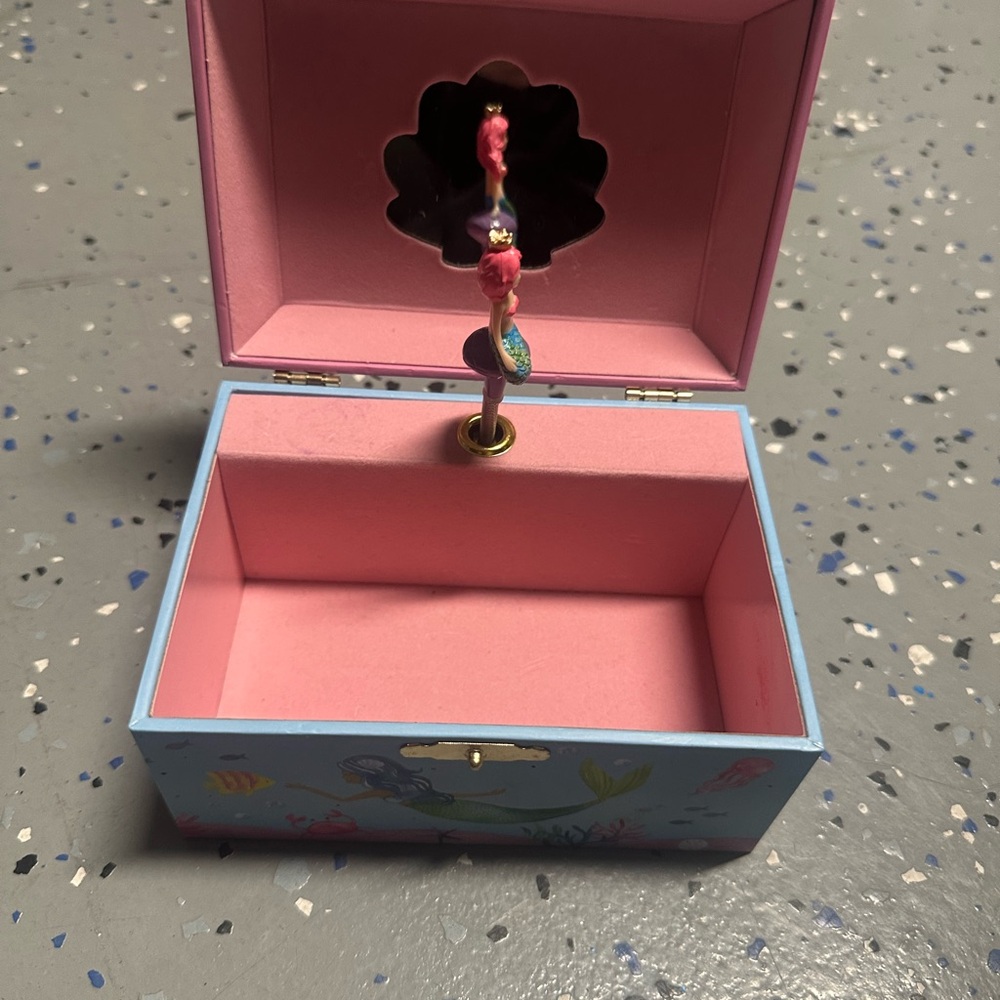 Mermaid Dreams Jewelry Box - Green and Pink